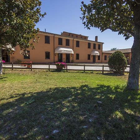 Antico Casale Le Fossate Hotel Giove Luaran gambar