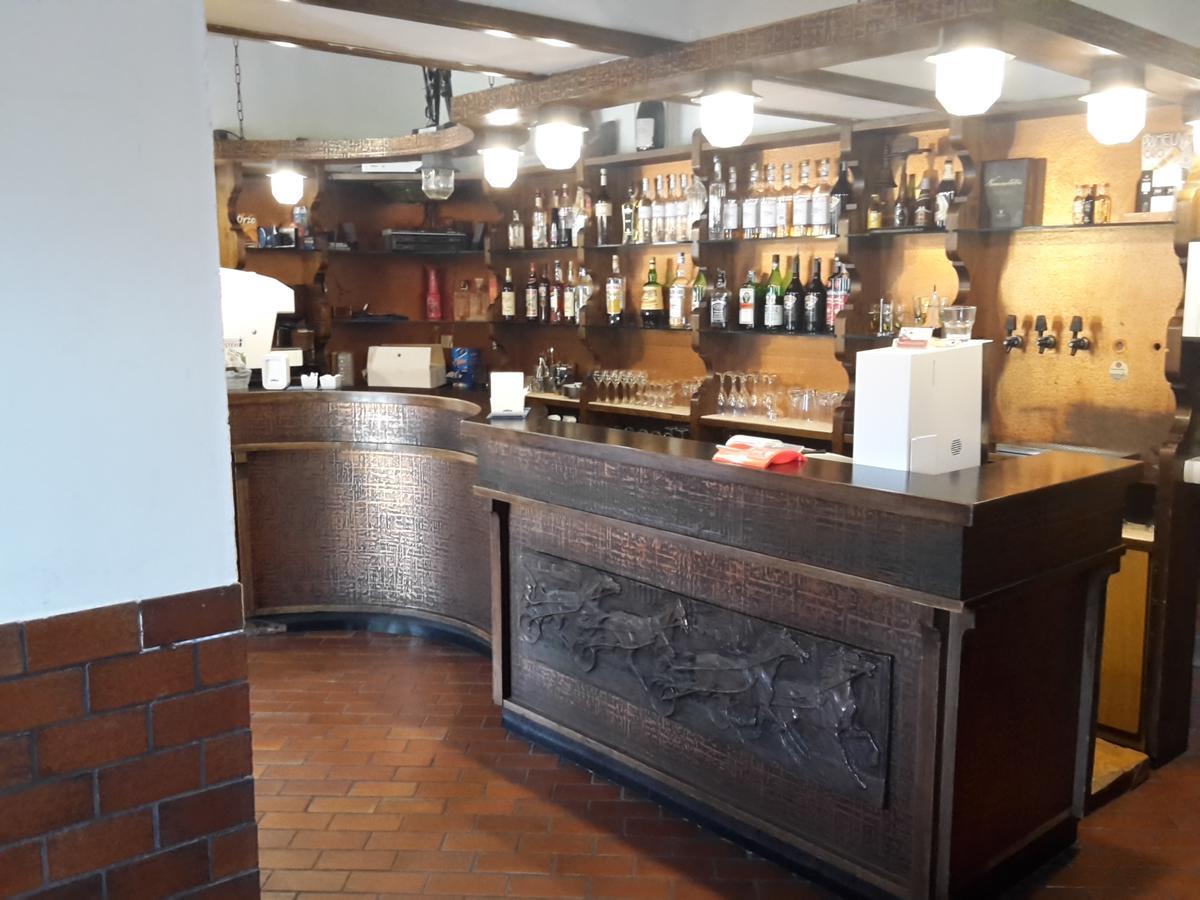 Antico Casale Le Fossate Hotel Giove Luaran gambar